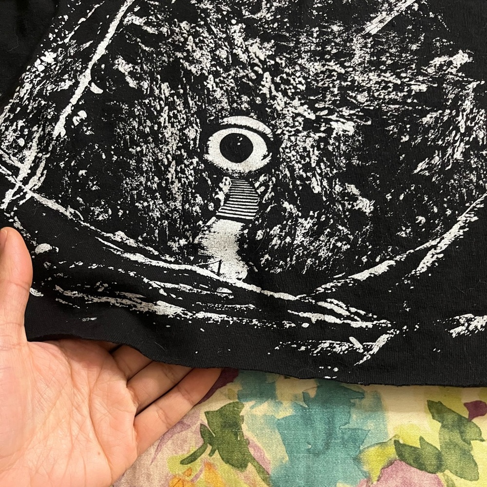 PRIMITIVE MAN TSHIRT - Picture 2 of 3